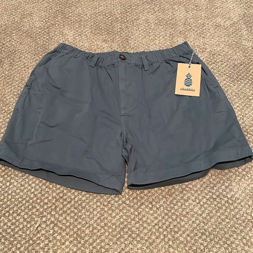 COPY - NWT Chubbies 5.5” inseam shorts